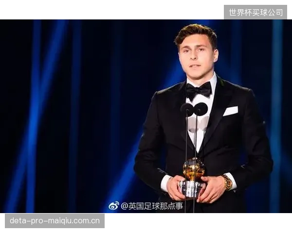 林德洛夫将承担后场出球核心职责,其长传精度是瑞典由守转攻战术的生命线。 林德洛夫将承担后场出球核心职责,其长传精度是瑞典由守转攻战术的生命线。